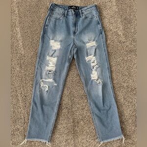 Hollister Light Blue Ultra High-Rise Mom Jeans